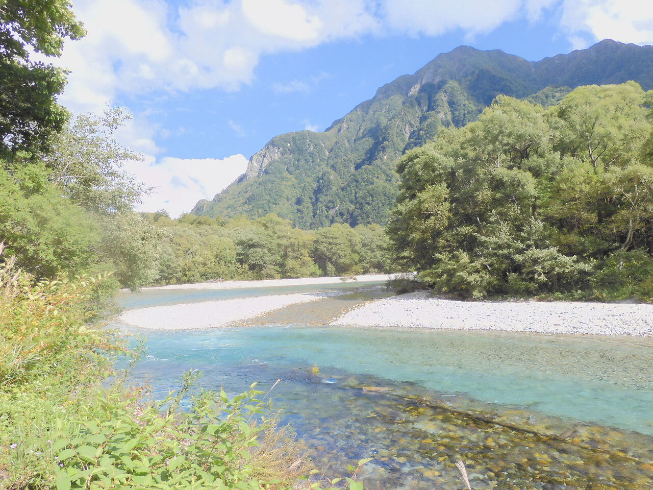 上高地散策 ウェストンレリーフから河童橋へ 人在日本身不由己 上高地散策 ウェストンレリーフから河童橋へ 人在日本身不由己