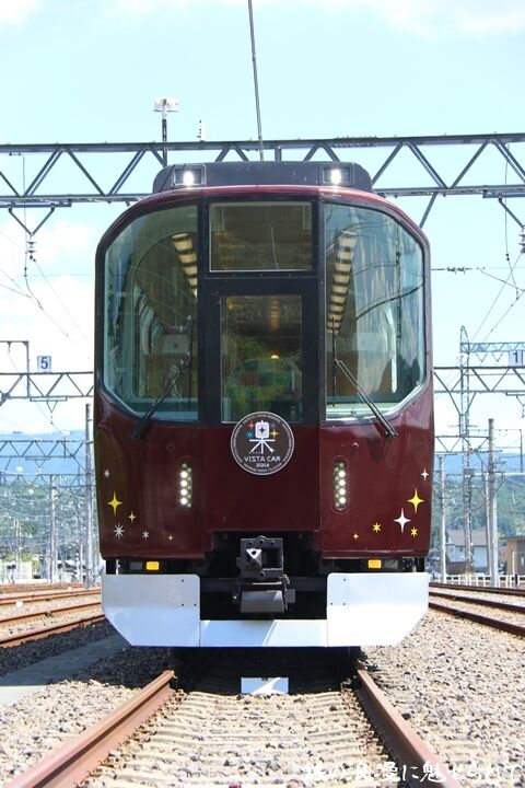 04