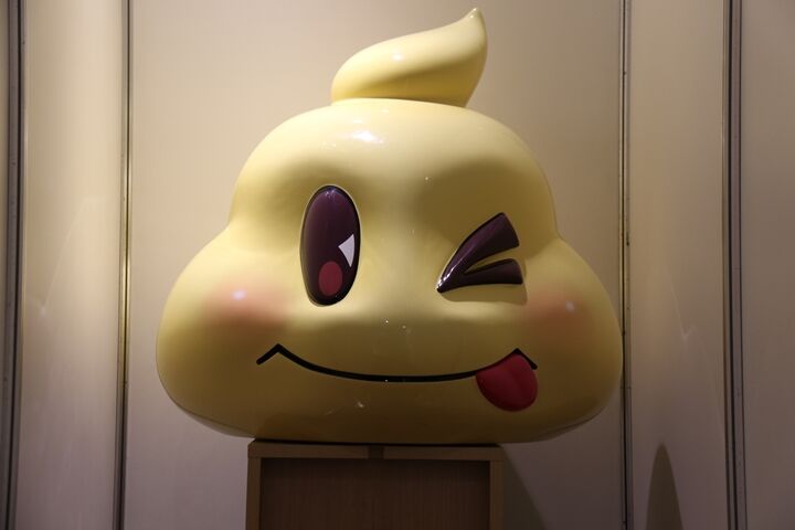 33