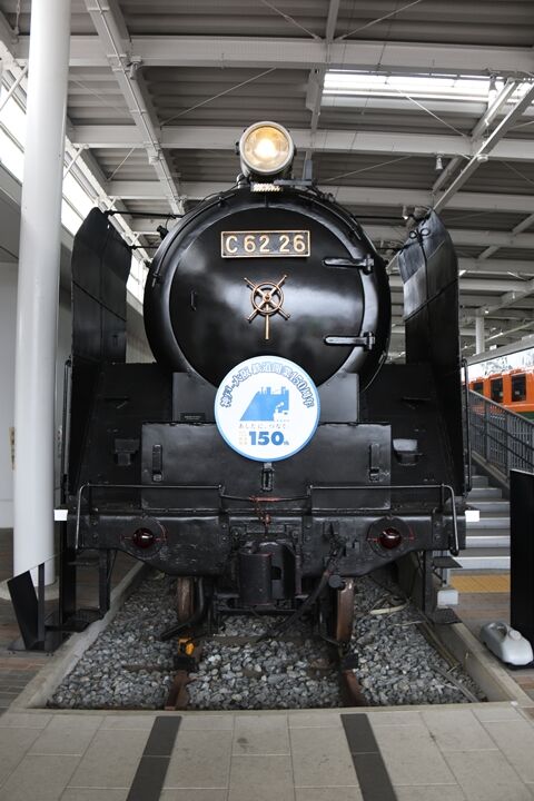 098