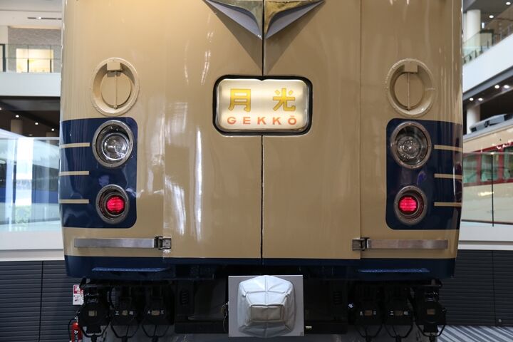 113