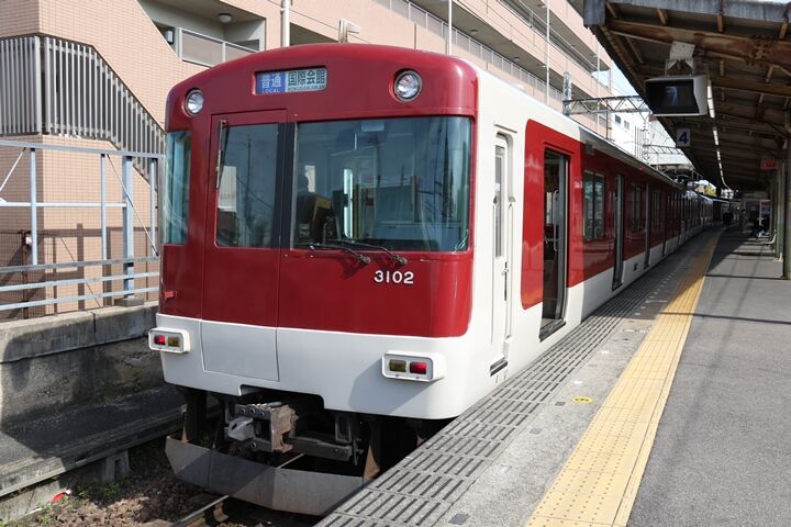 02