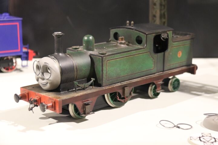 064