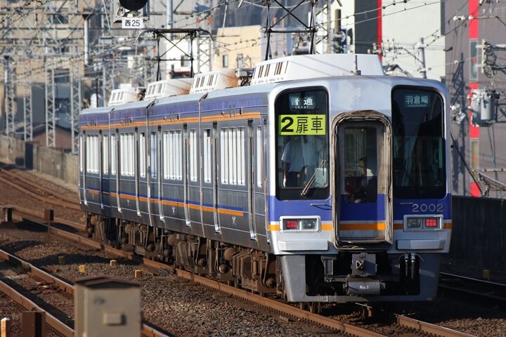 030