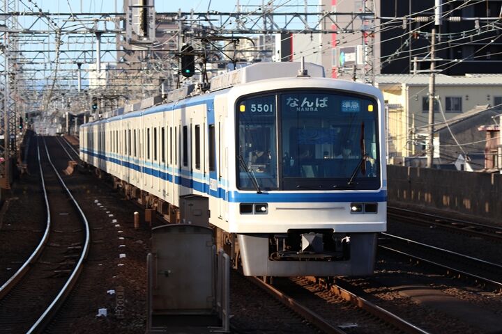 016