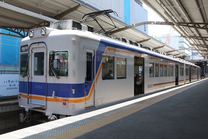 04