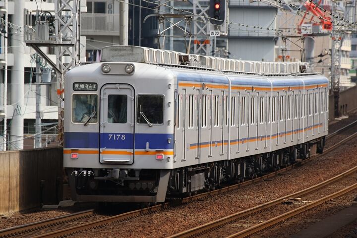 242
