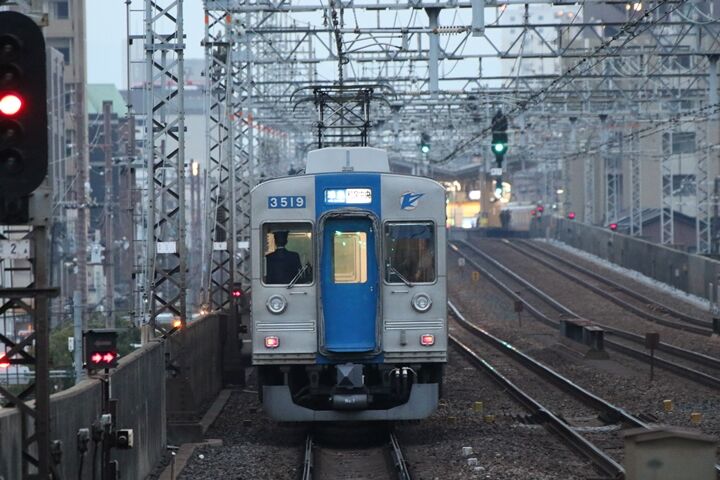 010