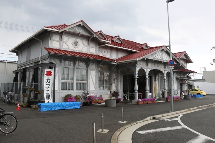 02