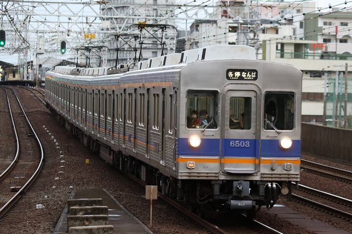 002