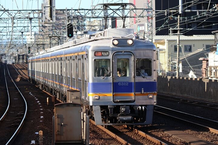 041