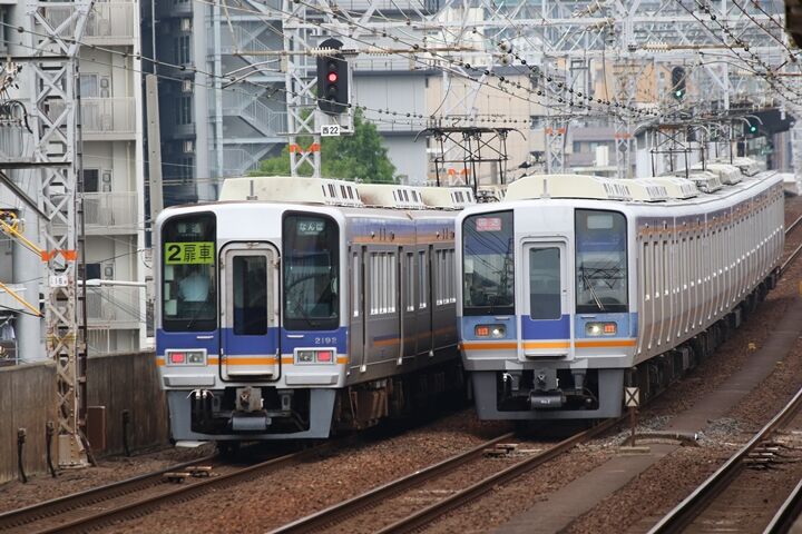 052