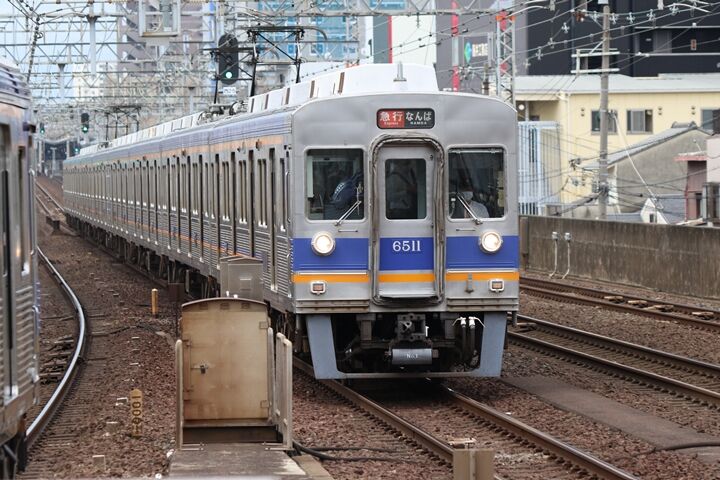 209