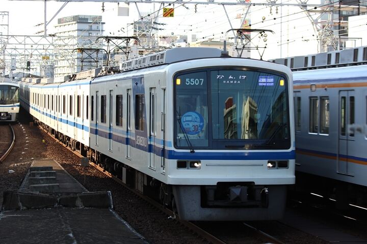 066