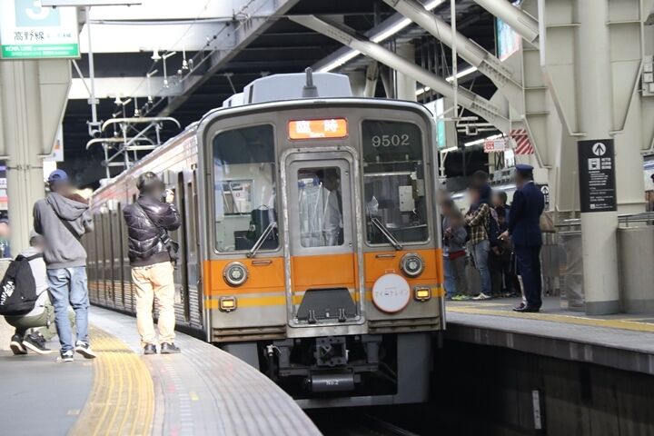 04