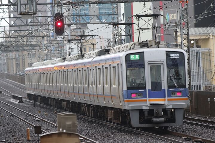 054