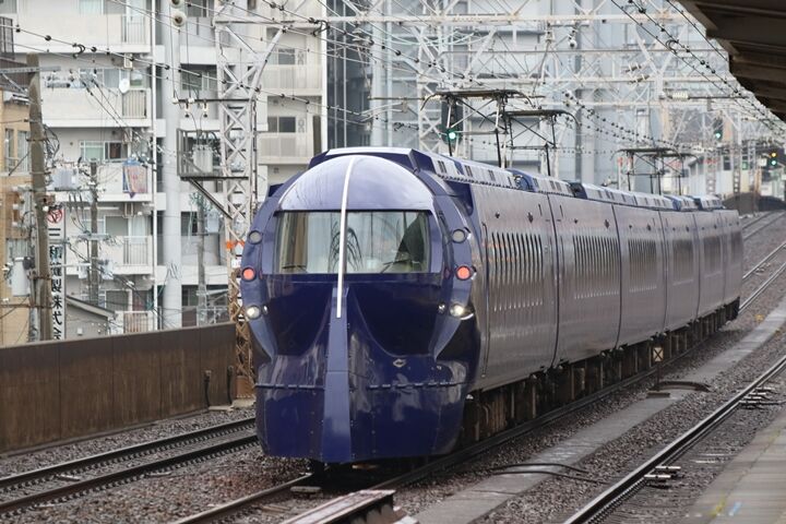 062