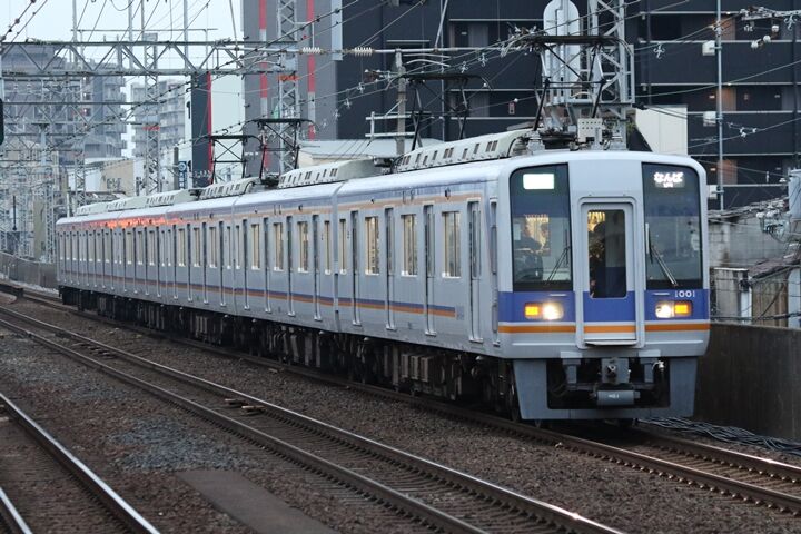 011