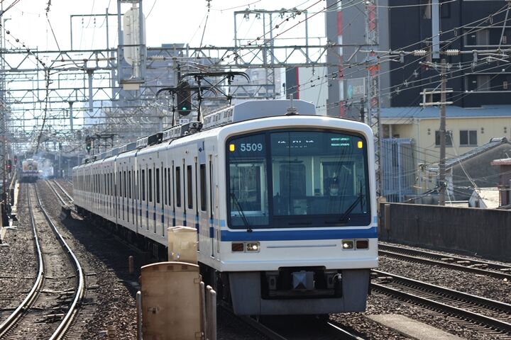 002