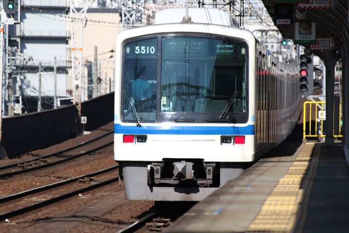 003