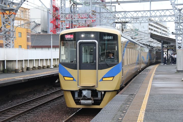 056