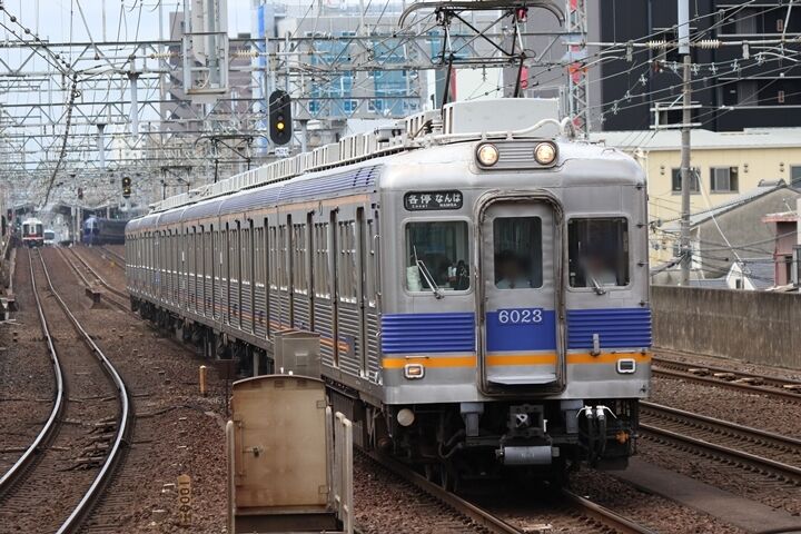 261