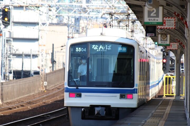 215