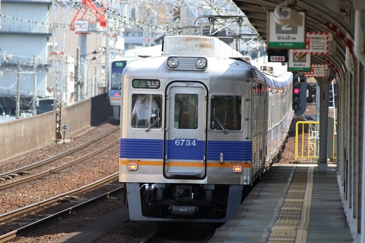 240