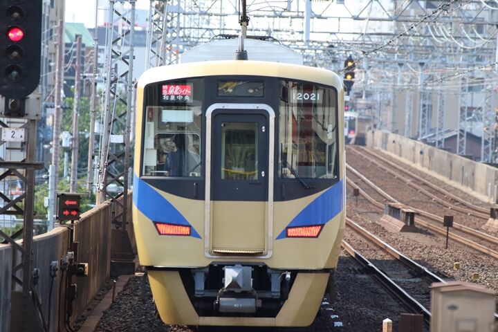 307