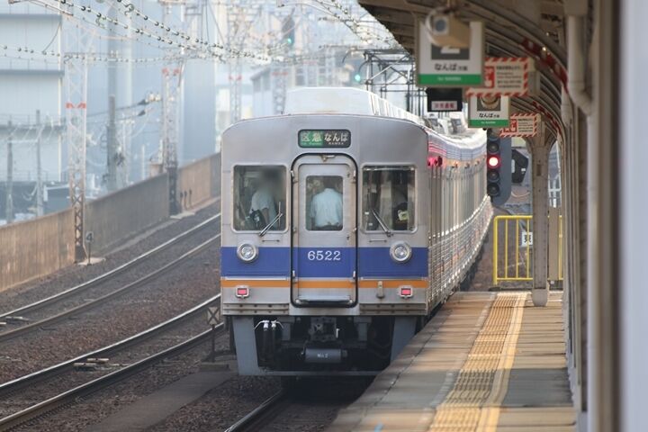 041
