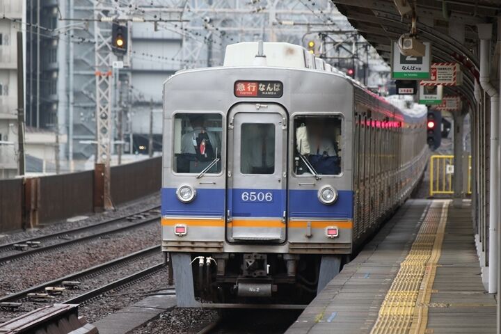 060