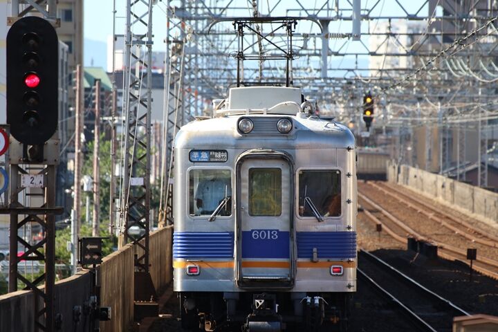 200