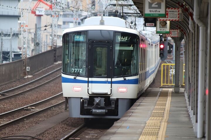 002