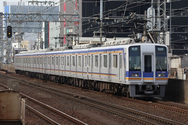 216