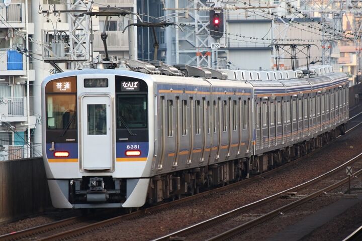 040