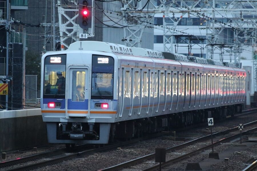 005