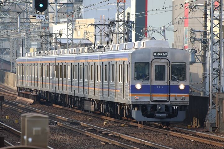 052