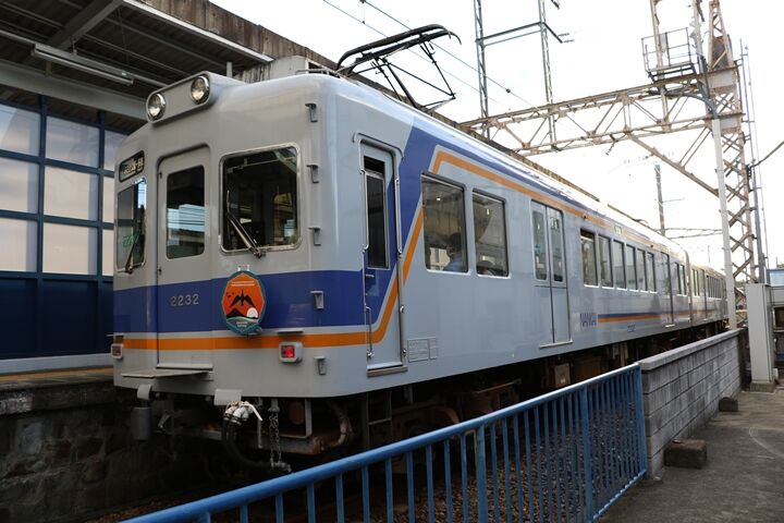 06