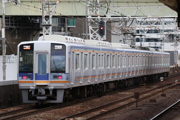 056