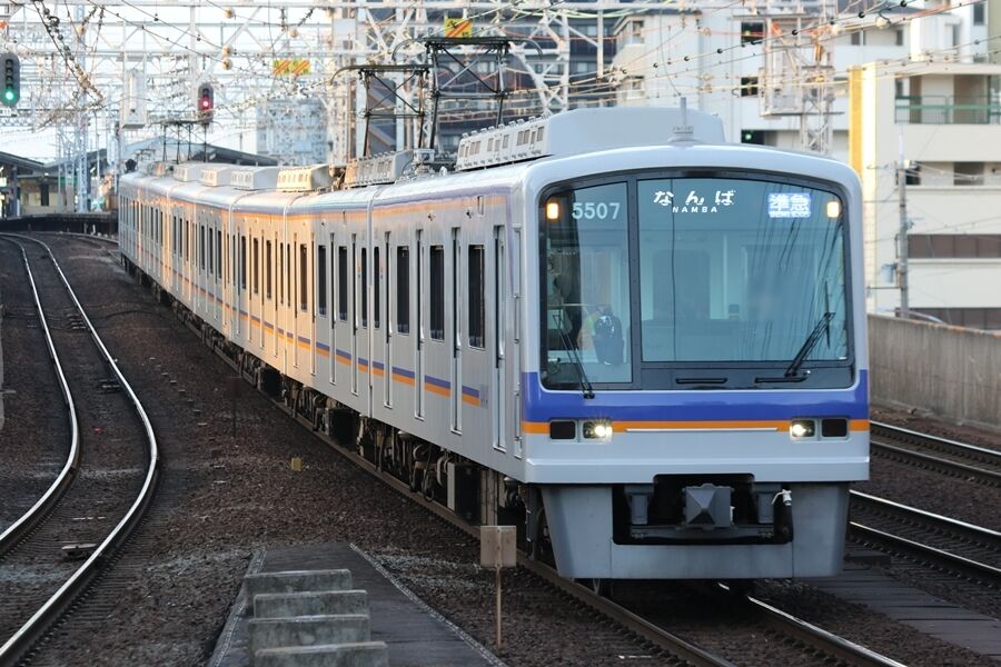 017