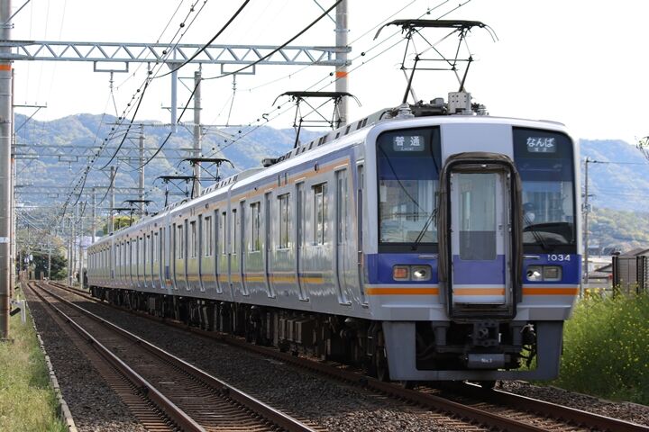 04