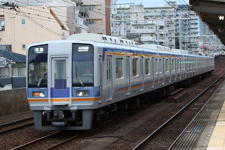 010
