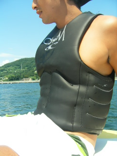 O Nellのライフジャケット カメラマン的wakeboarder