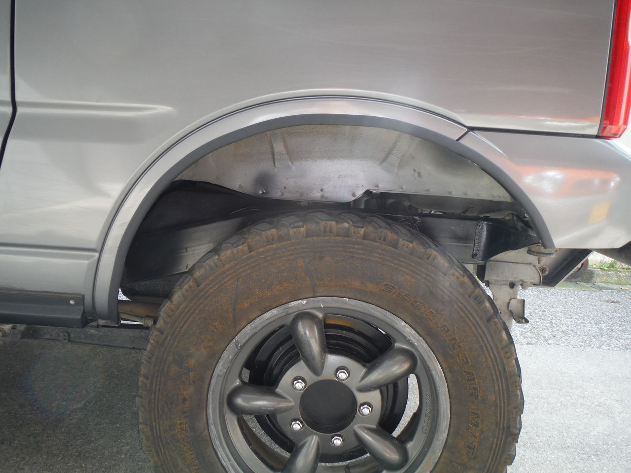 JB23フェンダーカット リア編 : Hoのblog