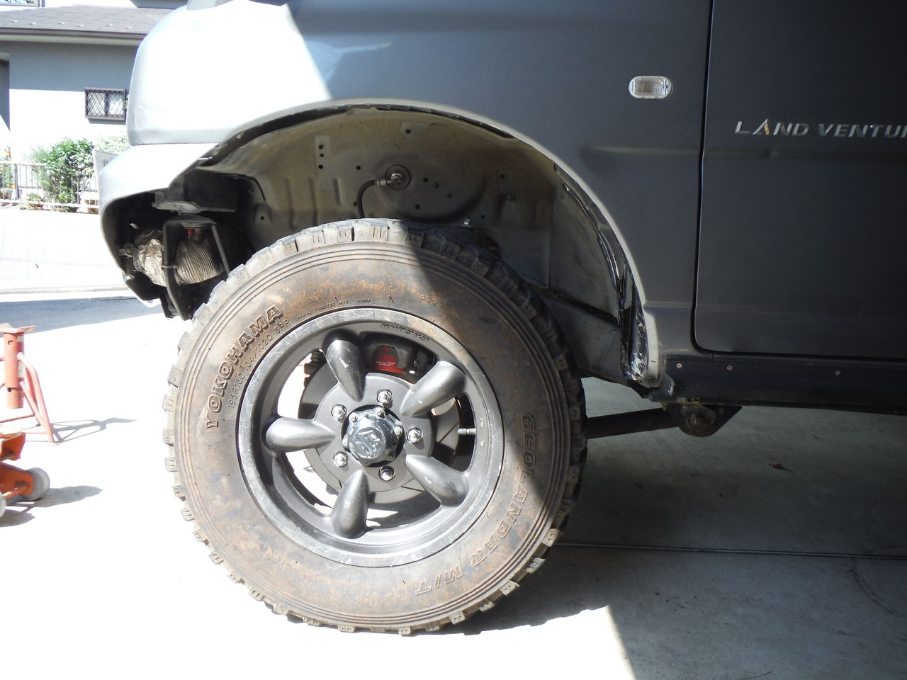 ジムニーフェンダーカット 施工前・施工後 編 : Hoのblog