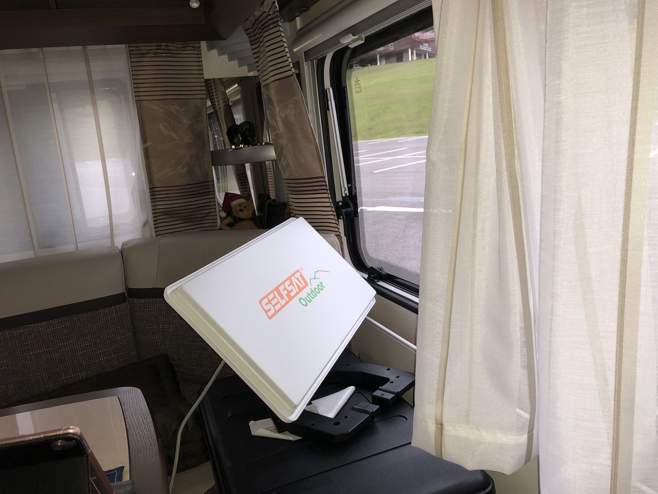 INBYTE SELFSAT Outdoor J05TK 互い違い INBYTE SELFSAT Outdoor J05TK 互い違い