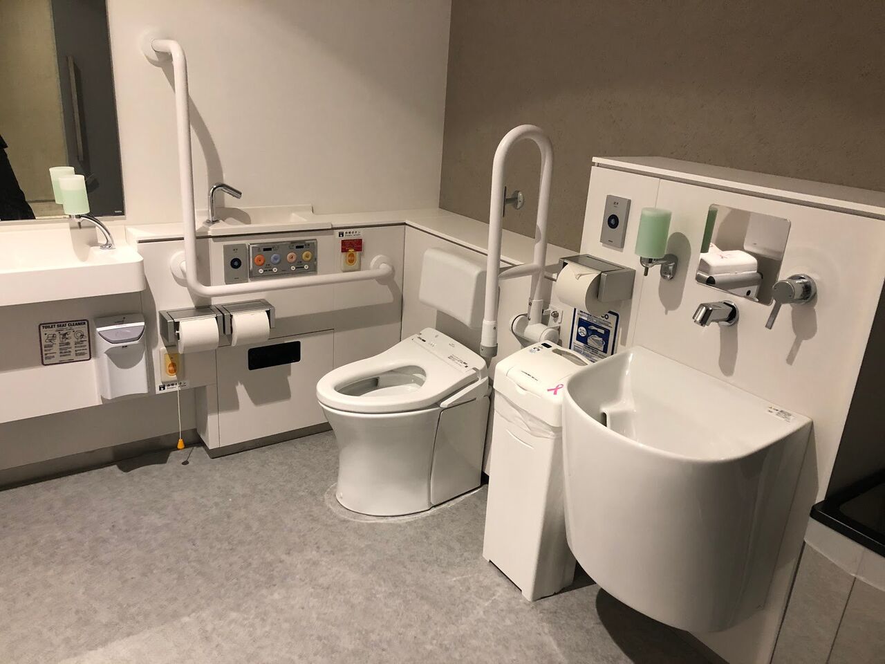 【旭川】多目的トイレで一晩過ごした男逮捕、なぜトイレに？