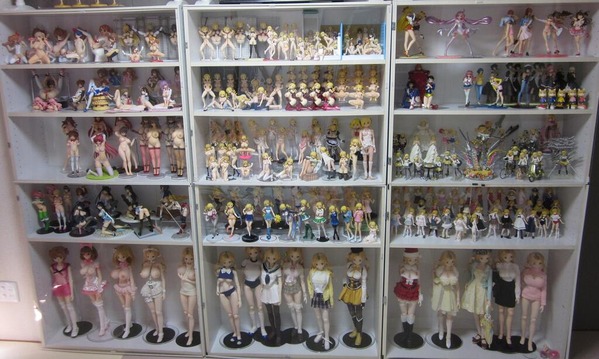 女さん 彼氏の趣味が美少女フィギュアの収集で理解し難いです どうしたら理解できますか ホビログ フィギュア プラモ情報
