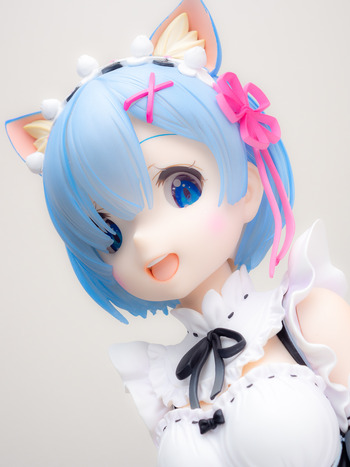 リゼロ一番くじラストワン賞の笑顔レム胸像フィギュアにドールボディを合体させ完全体にしてみた 動画あり ホビログ フィギュア プラモ情報