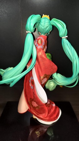 932d4-d568-4c29-aa0f-2b53380c4